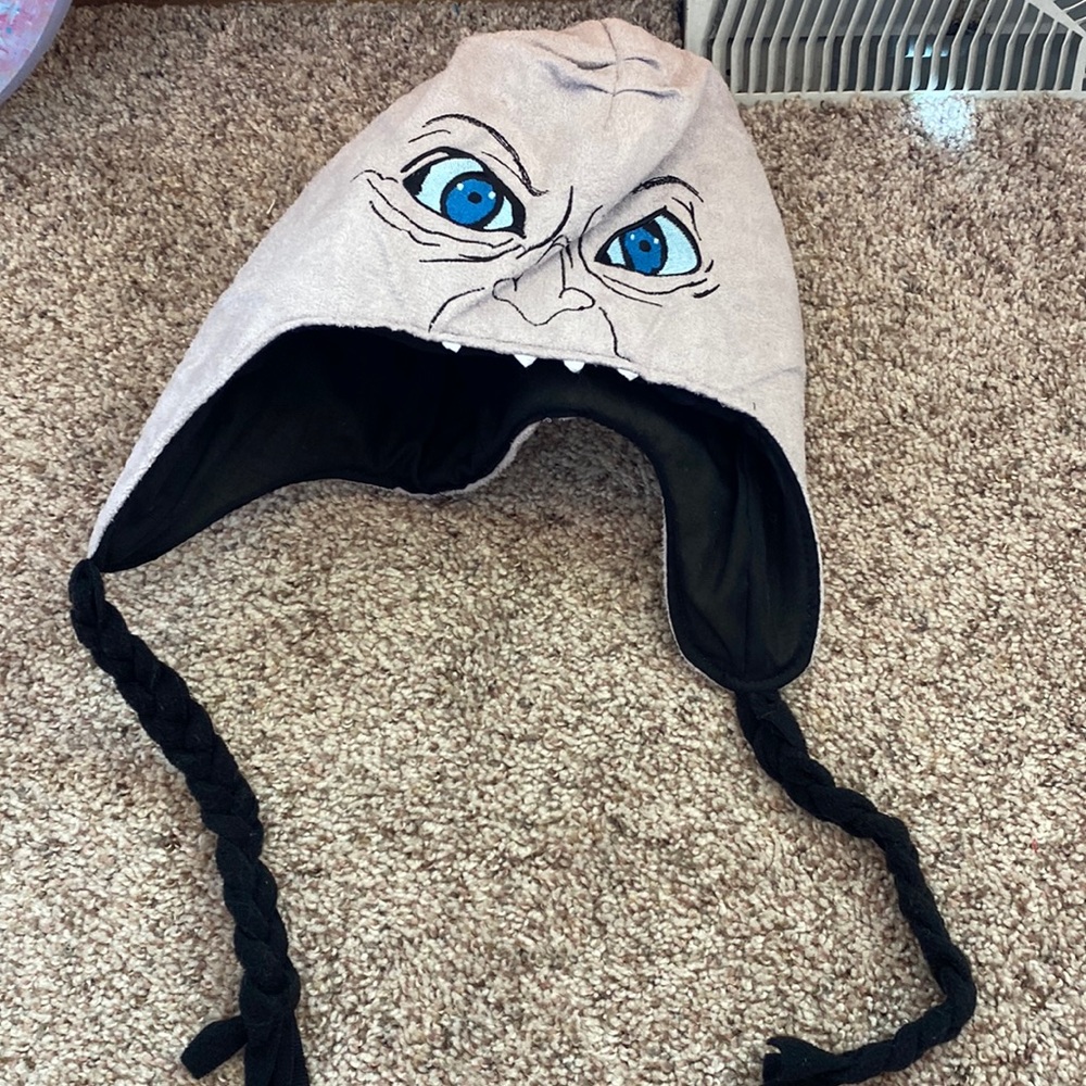 The hobbit gollum laplander hat